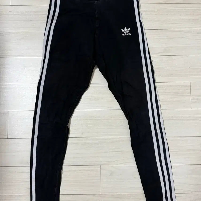 [BUNJANG] Adidas Three Stripes Leggings Black / 아디다스 삼선 레깅스 블랙