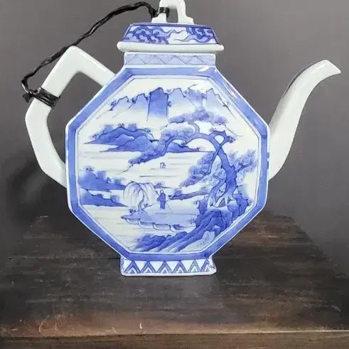 [BUNJANG] Celadon Porcelain Wine Bottle / 청화백자 편병 주병(k-269)