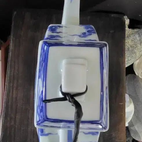 [BUNJANG] Celadon Porcelain Wine Bottle / 청화백자 편병 주병(k-269)