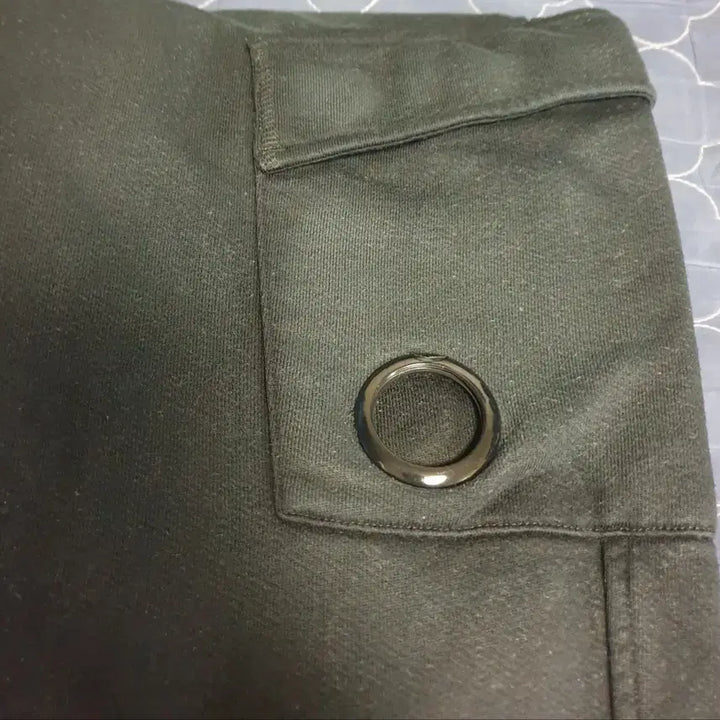 [BUNJANG] CP Company Lens Patch Cargo Jogger Pants (Black, M) / CP컴퍼니 렌즈와펜 포켓 스웨트 카고 조거팬츠 블랙 (M)