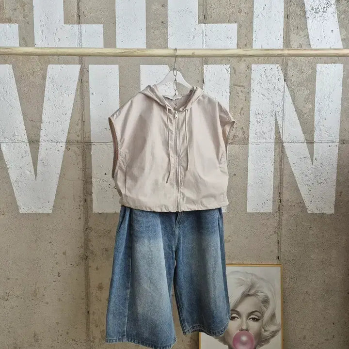 [SOLD OUT] 77)CHOR 후드 숏베스트 집업