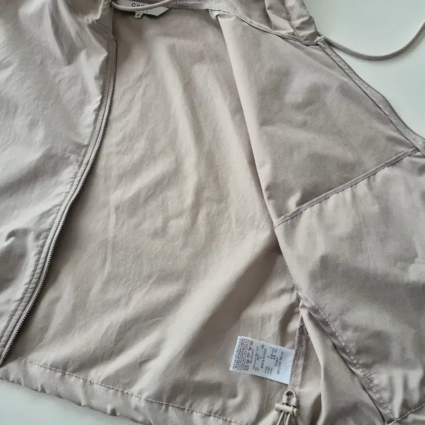 [SOLD OUT] 77)CHOR 후드 숏베스트 집업