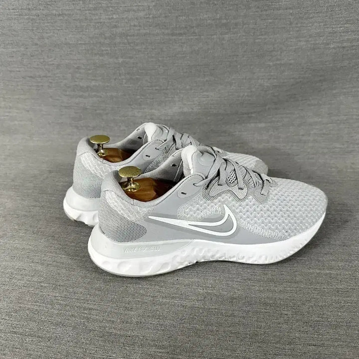 [BUNJANG] Nike Renew Run 2 Wolf Grey Running Shoes (Women&