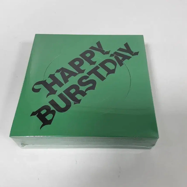 [BUNJANG] Happy Birthday Burstday Album / 해피 벌스데이 버스트데이 앨범 (Happy Burstday)