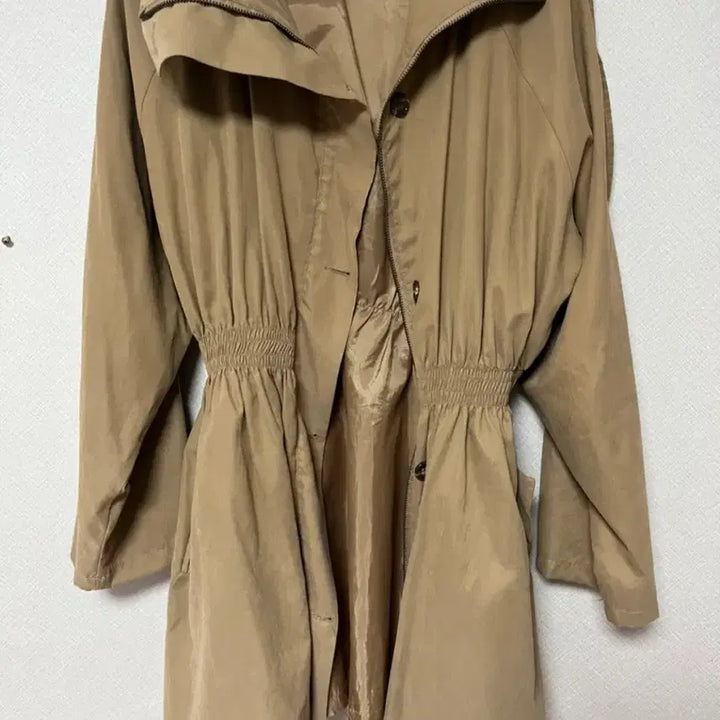 [BUNJANG] Khaki Hooded Bending Coat / 카키색 밴딩 후드코트