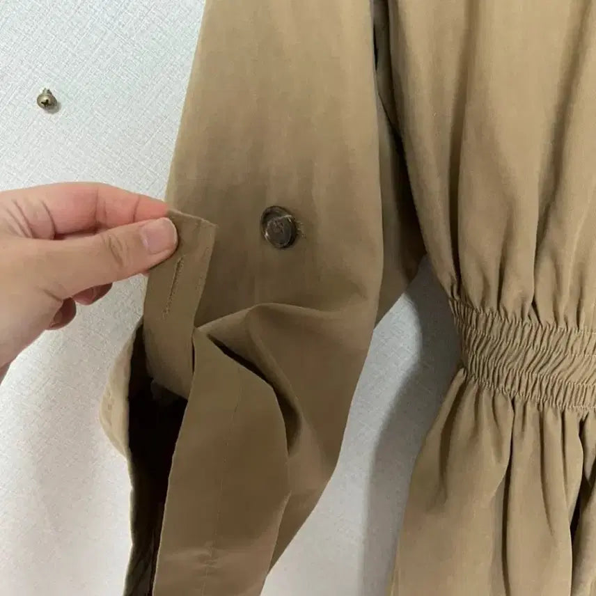 [BUNJANG] Khaki Hooded Bending Coat / 카키색 밴딩 후드코트