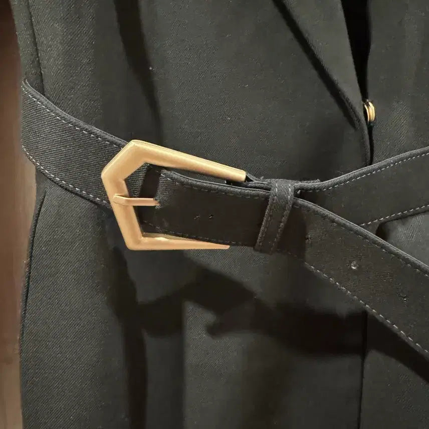 [BUNJANG] LOVEPARIS Khaki Brown Jacket / LOVEPARIS 벨트 카키브라운 자켓 (시착만 해본 새상품)
