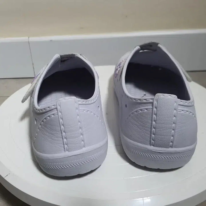 [BUNJANG] SHOOPEN KIDS Unicorn Velcro Indoor Shoes / 슈펜키즈 유니콘 벨크로 실내화 210 &amp; 220mm (미사용)