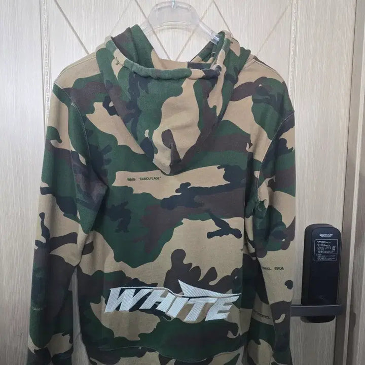 [BUNJANG] Off-White Camo Flage Hoodie / 오프화이트 카모 플라쥬 후드티