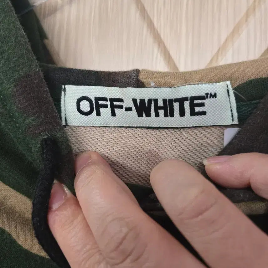 [BUNJANG] Off-White Camo Flage Hoodie / 오프화이트 카모 플라쥬 후드티