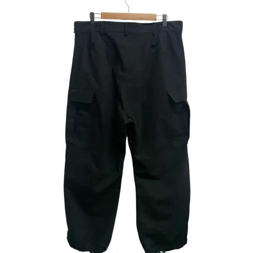 [BUNJANG] NEDEWS Black Cargo Pants - Size 2 / NEDEWS 포켓 블랙 카고팬츠-2사이즈