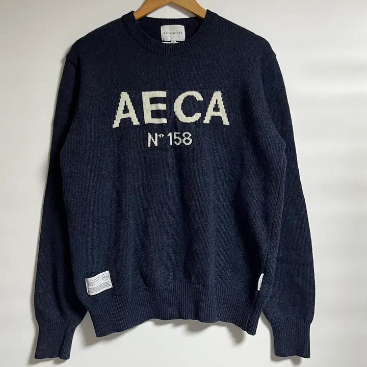 [BUNJANG] Aeka White Knit Sweater (Size M) / 공용 에이카화이트 니트 스웨터 M