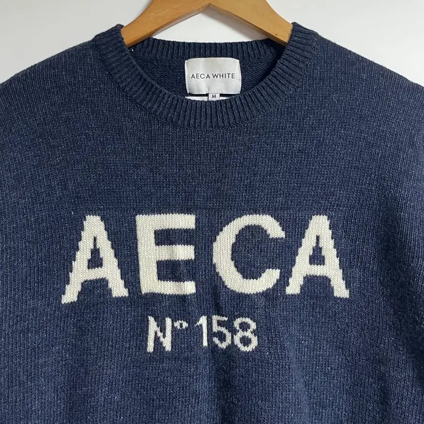 [BUNJANG] Aeka White Knit Sweater (Size M) / 공용 에이카화이트 니트 스웨터 M