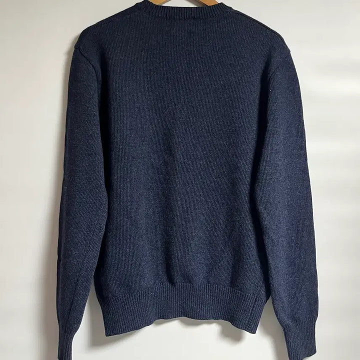 [BUNJANG] Aeka White Knit Sweater (Size M) / 공용 에이카화이트 니트 스웨터 M