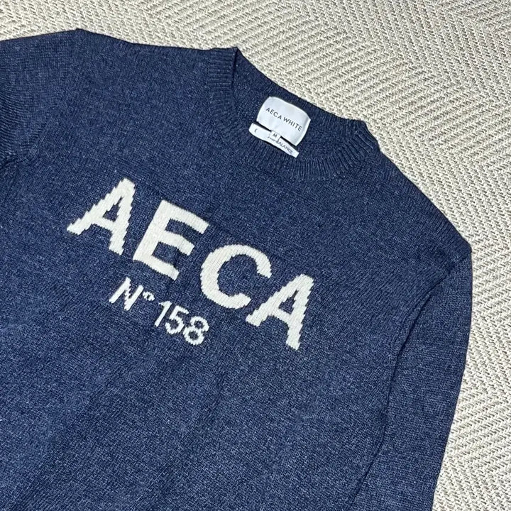 [BUNJANG] Aeka White Knit Sweater (Size M) / 공용 에이카화이트 니트 스웨터 M