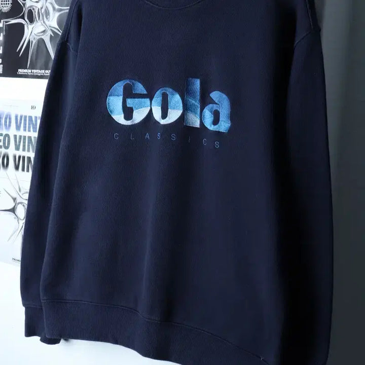 [BUNJANG] S Big Logo Navy Old School Sweatshirt / (S) 골라 맨투맨 티셔츠 빅로고 네이비 올드스쿨-17867