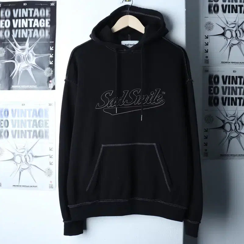 [BUNJANG] Customellow Sad Smile Stitch Hoodie Black T-shirt / (XS-S) 커스텀멜로우 후드티셔츠 새드스마일 스티치 블랙-1786C