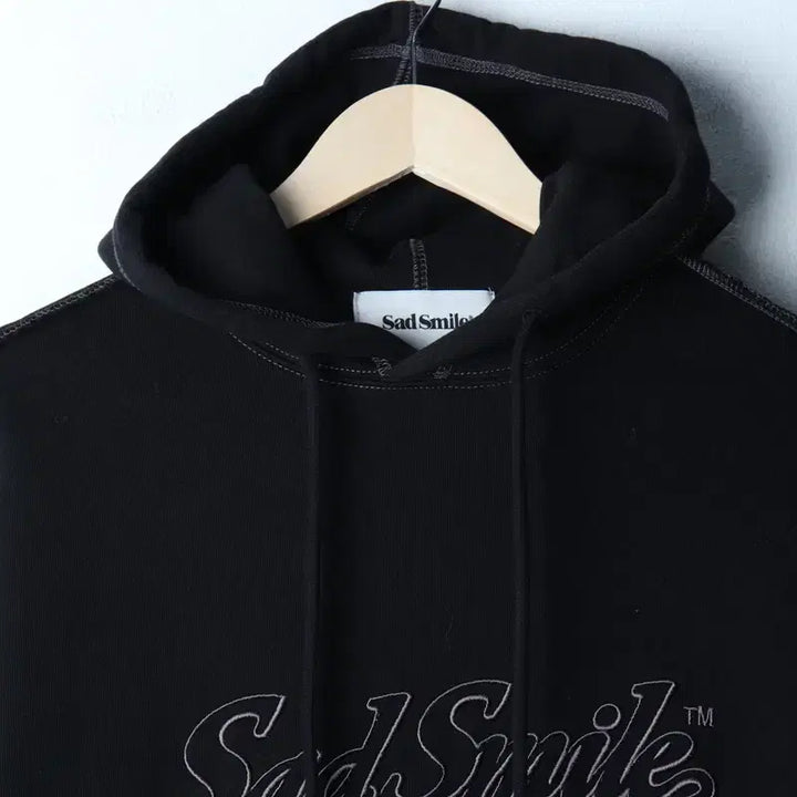 [BUNJANG] Customellow Sad Smile Stitch Hoodie Black T-shirt / (XS-S) 커스텀멜로우 후드티셔츠 새드스마일 스티치 블랙-1786C