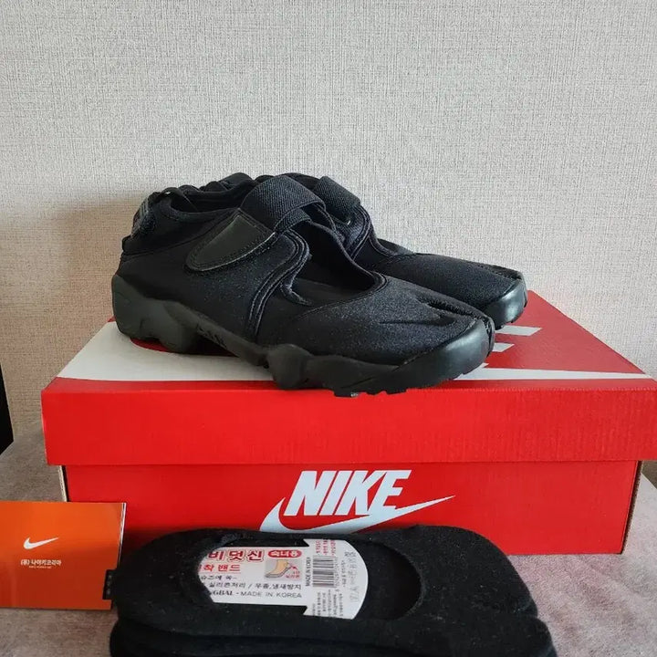 [BUNJANG] Nike Air Rift Black Sneakers / (240) 나이키 에어 리프트 블랙 /IH1990-010