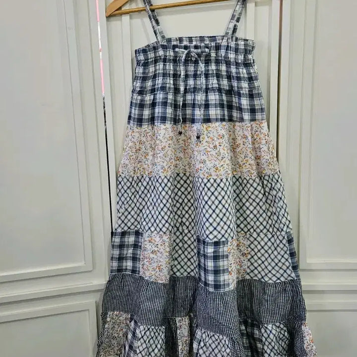 [BUNJANG] Patchwork Check Floral Strap Dress / 패치워크 체크 플라워 끈 원피스