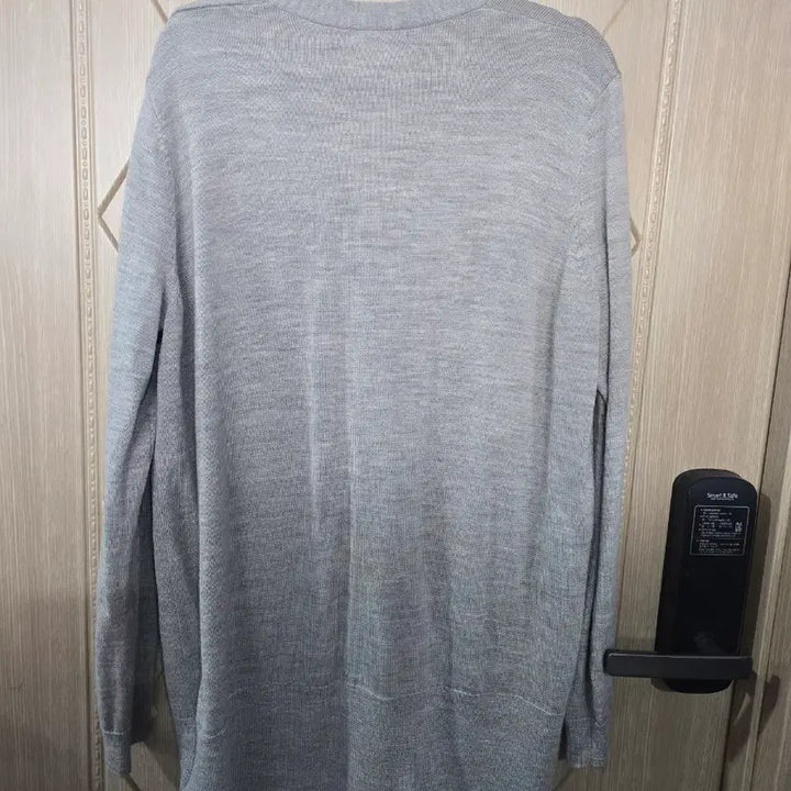[BUNJANG] Gray V-Neck Pocket Long Cardigan / 회색 브이넥 포켓 롱 가디건