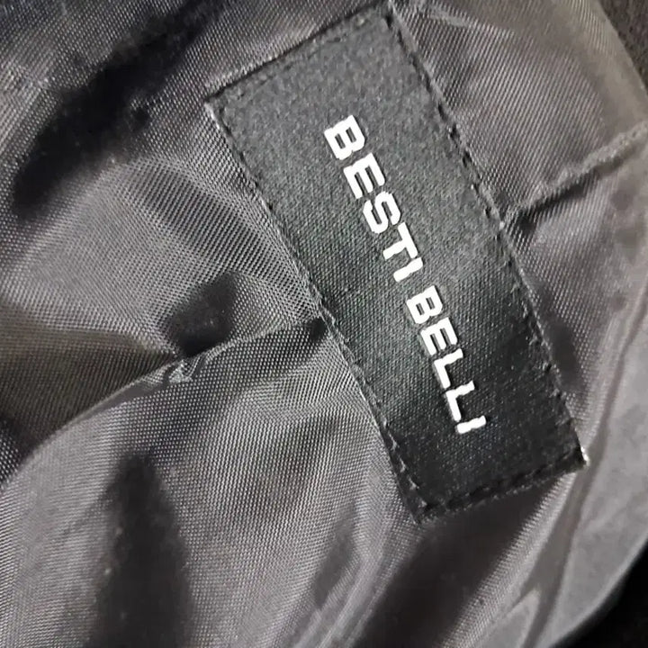 [BUNJANG] BESTI BELLI Black Coat / BESTI BELLI 블랙 코트