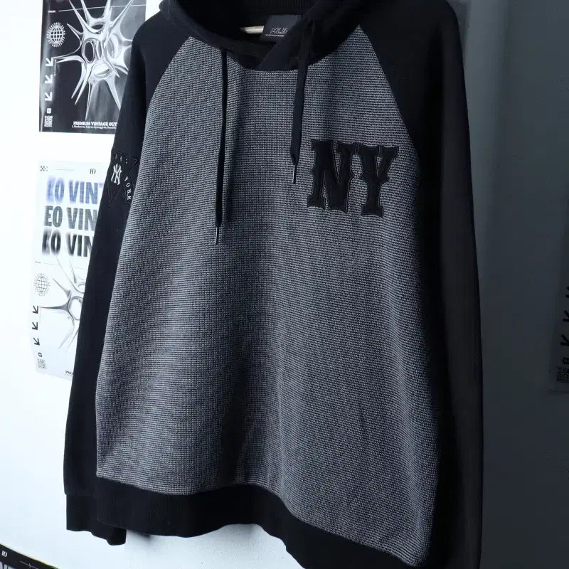 [BUNJANG] MLB New York Yankees Hoodie Black / (2XL) MLB 엠엘비 후드티셔츠 빅사이즈 뉴욕양키즈 블랙-178A5
