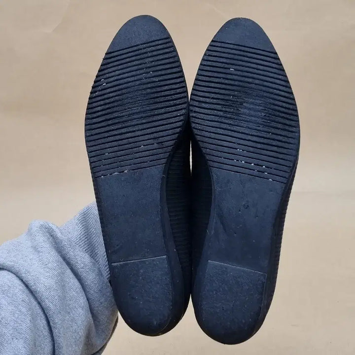 [SOLD OUT] 페라가모  여성 플랫슈즈  230