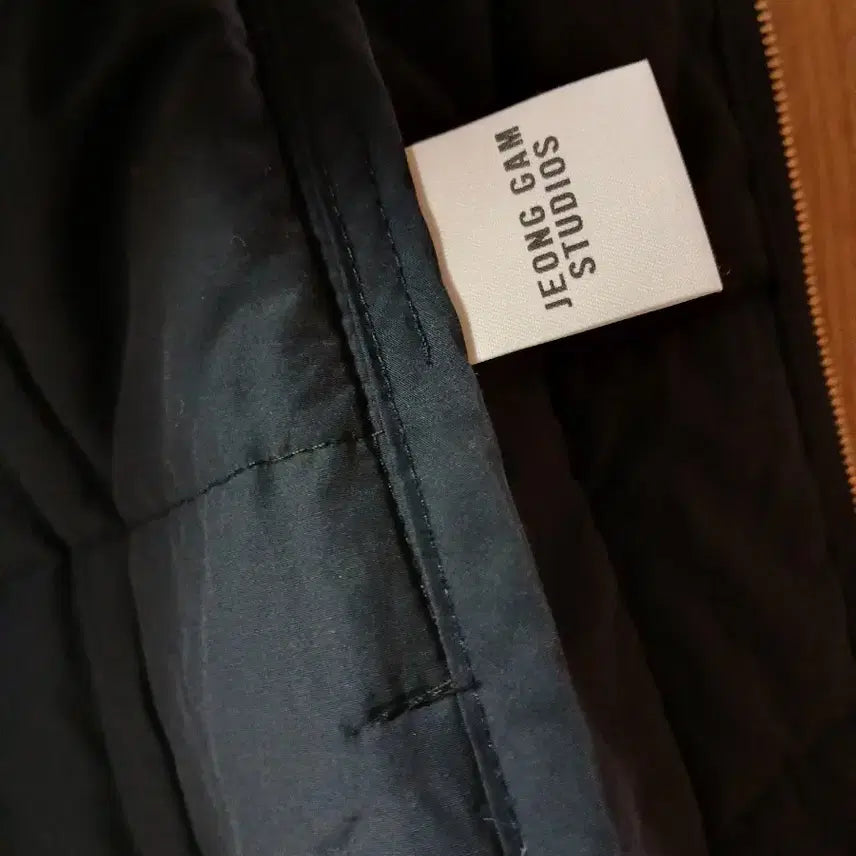 [BUNJANG] JEONG GAM STUDIOS Quilted Long Jacket / JEONG GAM STUDIOS 퀼팅 롱 자켓