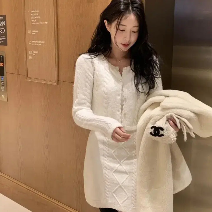 [SOLD OUT] 시예 Winter bolero cardigan 아이보리