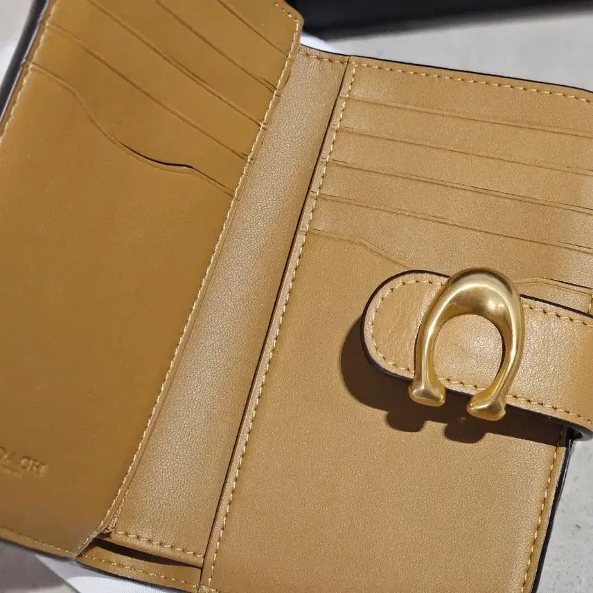 [BUNJANG] Coach Tabby Wallet / 코치 태비 지갑