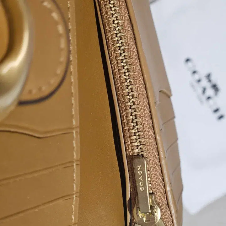 [BUNJANG] Coach Tabby Wallet / 코치 태비 지갑
