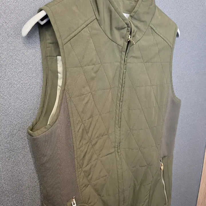 [BUNJANG] Zishen Quilted Vest / 지센 퀄팅조끼 (봄.가을용)