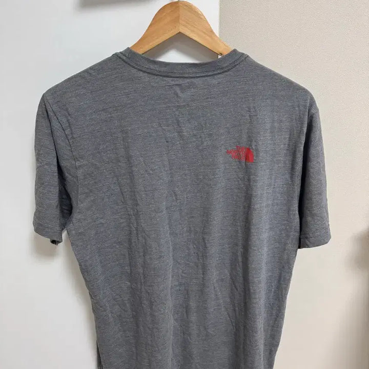 [BUNJANG] The North Face Graphic T-shirt Gray M / 노스페이스 그래픽 티셔츠 그레이 M