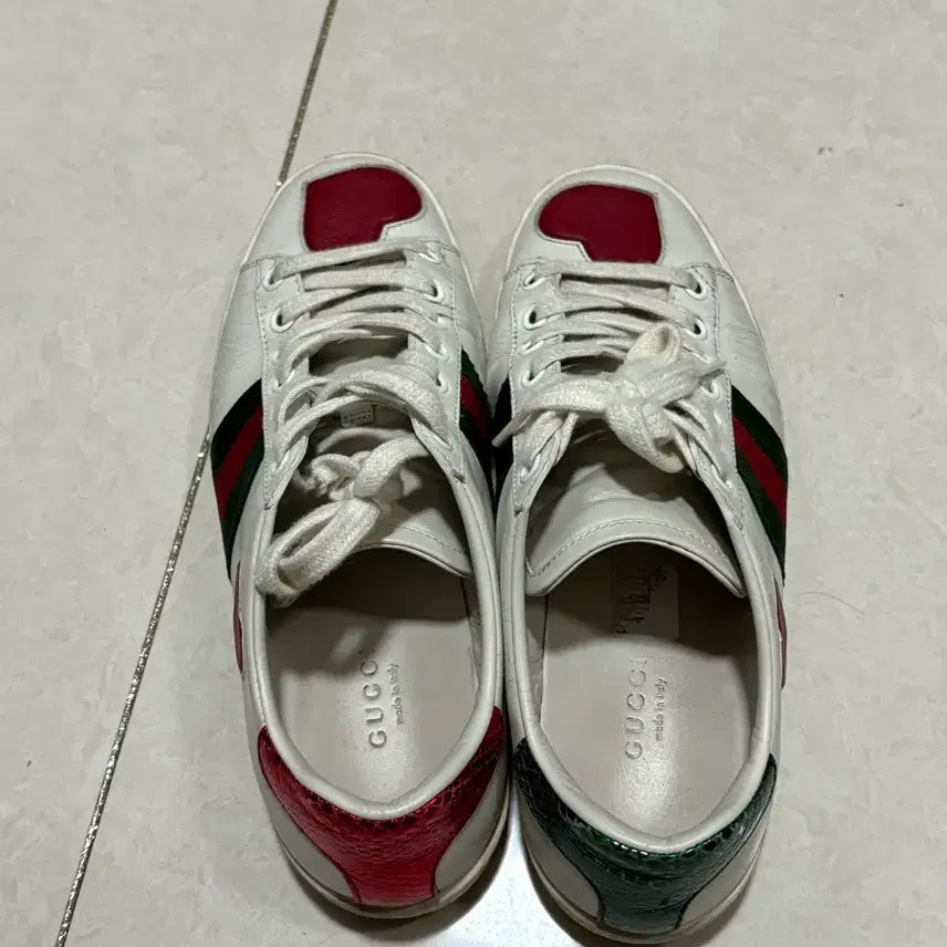 [BUNJANG] Gucci Heart Sneakers - Size 35 / [급처] 구찌 하트 스니커즈 35사이즈