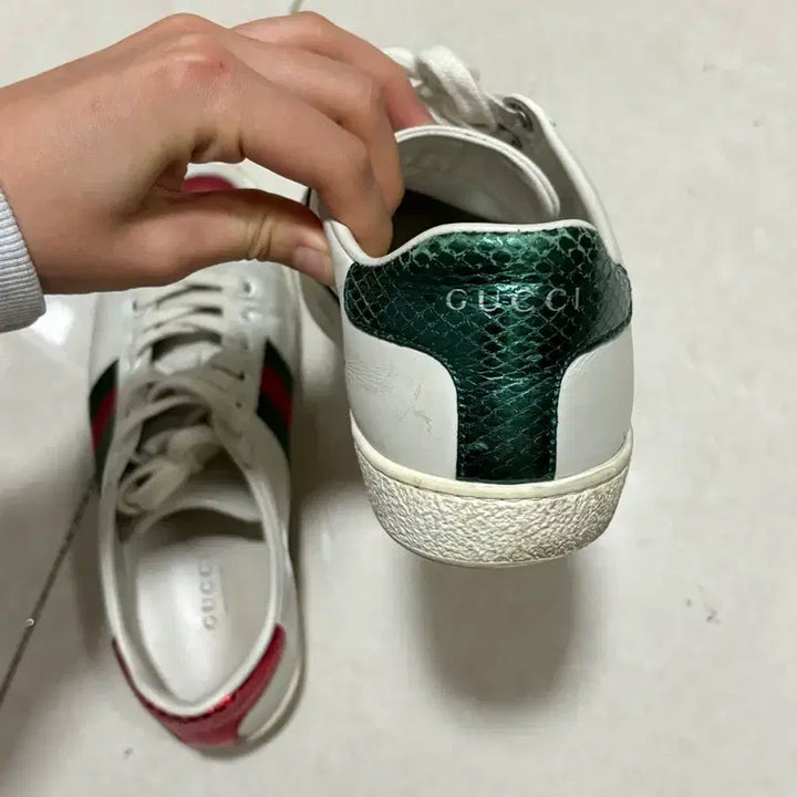 [BUNJANG] Gucci Heart Sneakers - Size 35 / [급처] 구찌 하트 스니커즈 35사이즈