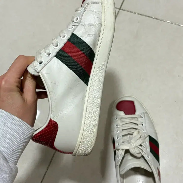 [BUNJANG] Gucci Heart Sneakers - Size 35 / [급처] 구찌 하트 스니커즈 35사이즈