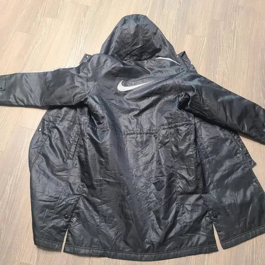 [BUNJANG] Nike Black Windbreaker Hooded Jacket / 나이키 블랙 바람막이 후드 자켓