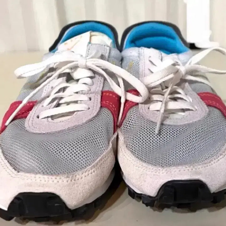 [BUNJANG] Nike Daybreak Mint Red Sneakers / (240사이즈)나이키 데이브레이크 민트 레드 운동화 거의새것