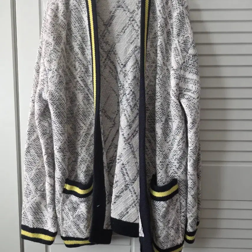 [BUNJANG] VOICE OF VOICES Wool Cardigan / VOICE OF VOICES 보브 울 가디건