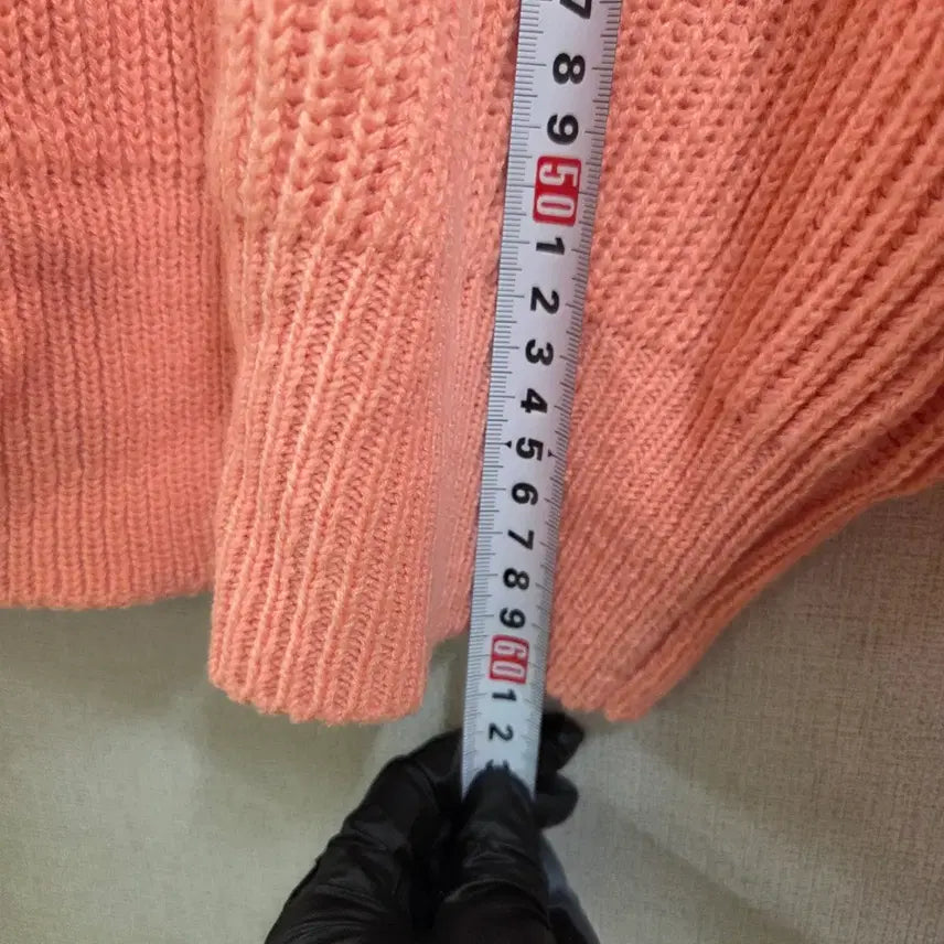 [SOLD OUT] 여성 살몬핑크 브이넥 니트 가디건 F JJ219