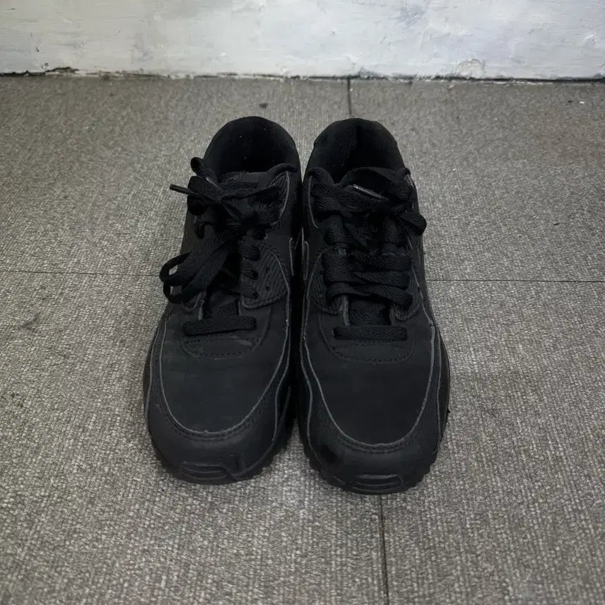 [BUNJANG] Nike Air Max 90 Black Sneakers / (235)나이키 에어맥스90 올검