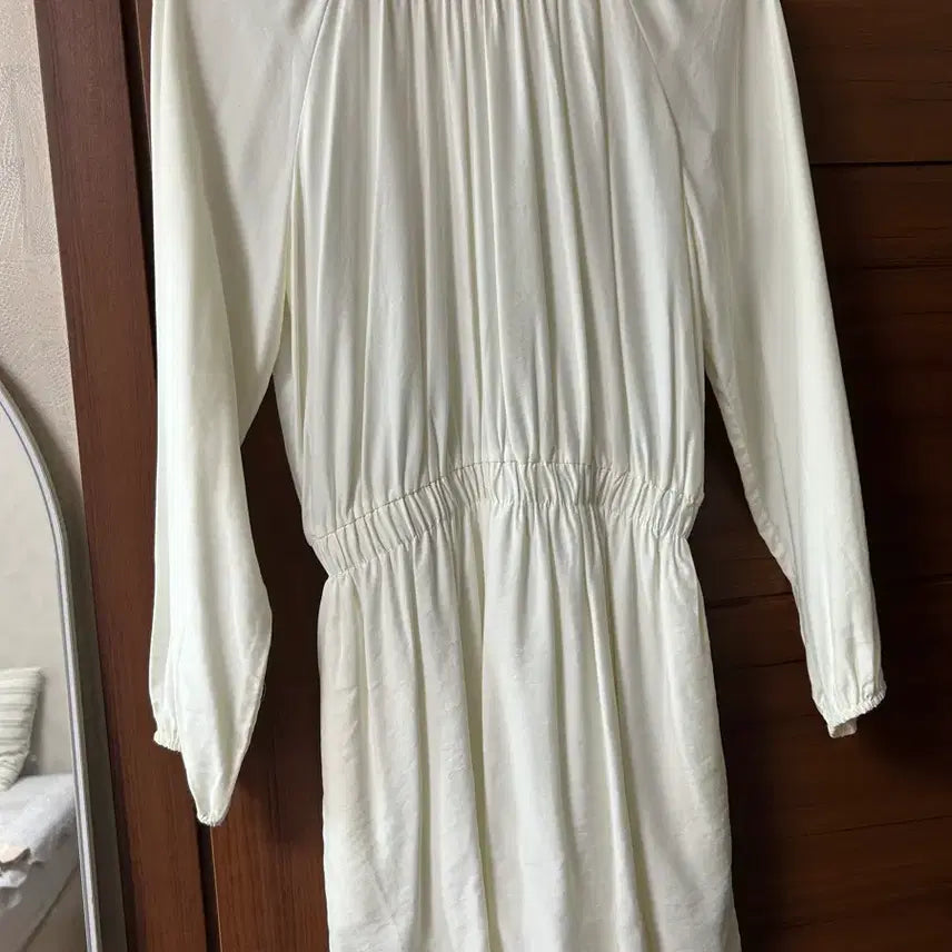 [BUNJANG] Ivory Shirred Midi Dress / 아이보리 셔링 원피스
