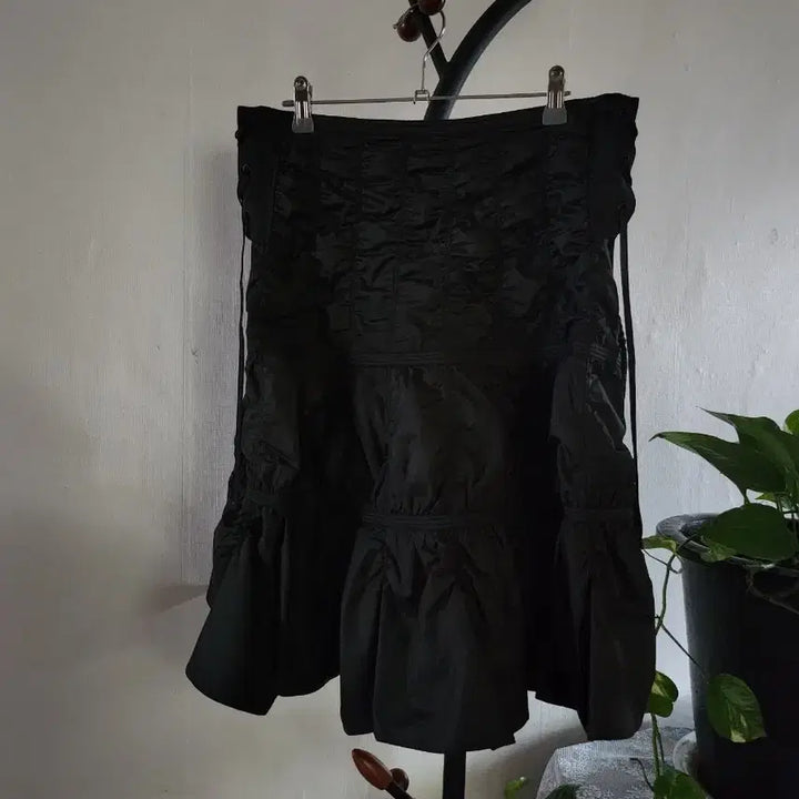 [BUNJANG] Low Classic Shirring Detail Midi Skirt / 택포)로우클래식 셔링 디테일 미디스커트 L