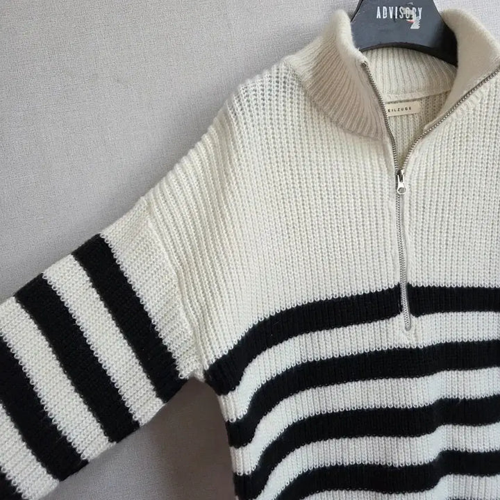 [SOLD OUT] 여성 스트라이프 롱 니트 하프집업 F JJ225