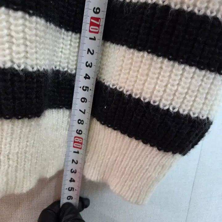 [SOLD OUT] 여성 스트라이프 롱 니트 하프집업 F JJ225