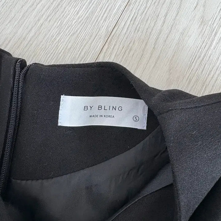 [BUNJANG] 블랙 긴팔 원피스 / 블랙 긴팔 원피스
