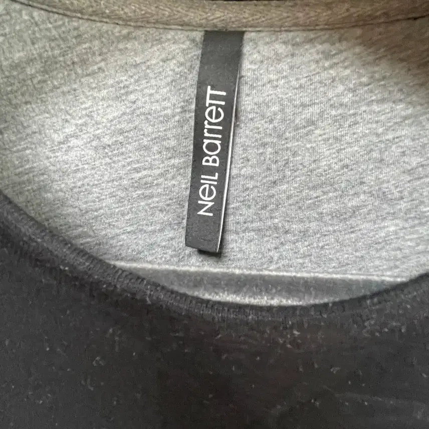 [SOLD OUT] Neil Barrett  맨투맨