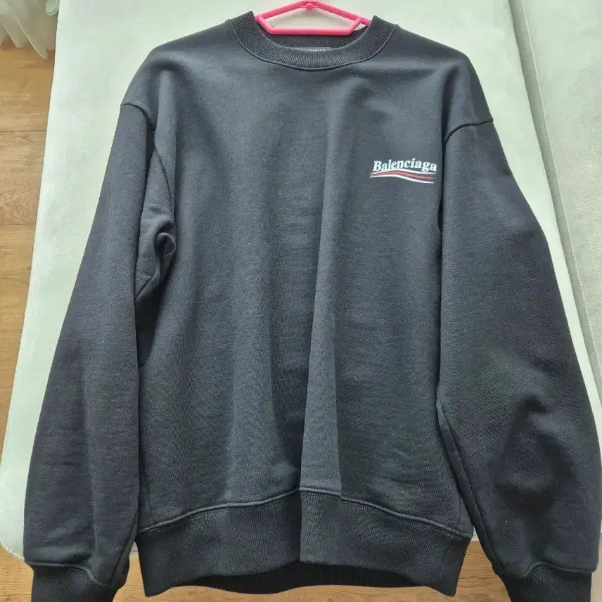 [BUNJANG] Balenciaga Black Sweatshirt / 발렌시아가 블랙 맨투맨 팔아요