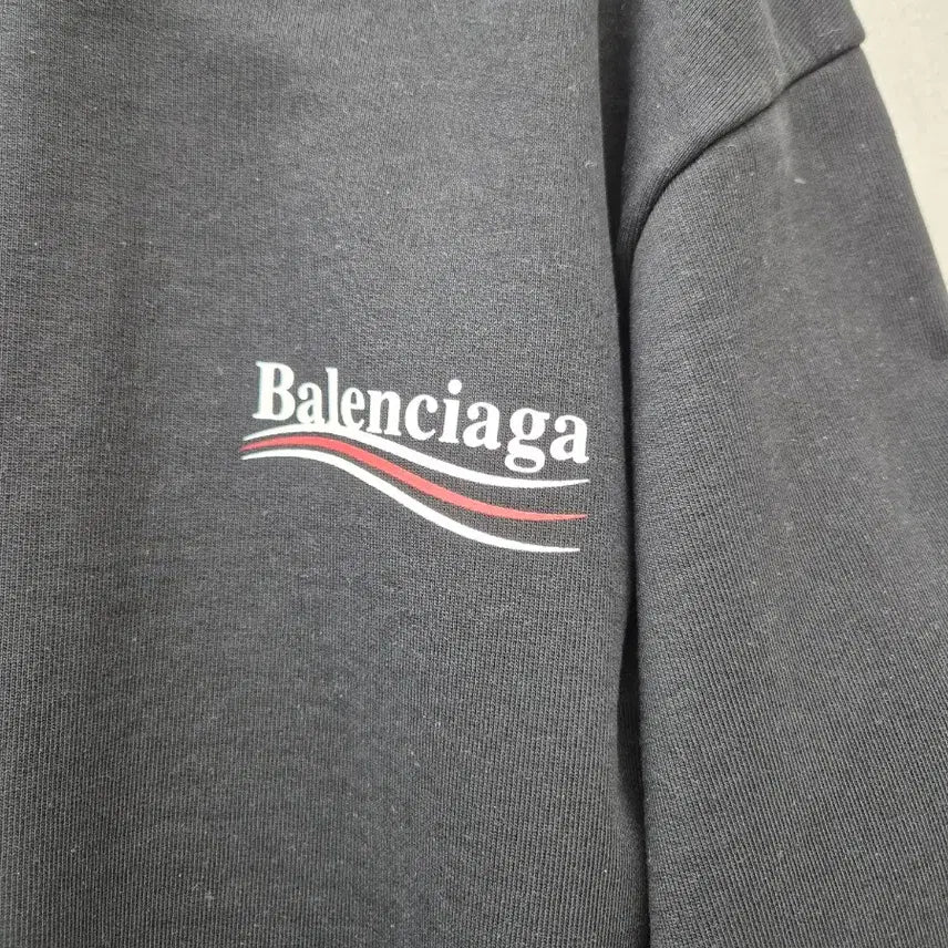 [BUNJANG] Balenciaga Black Sweatshirt / 발렌시아가 블랙 맨투맨 팔아요